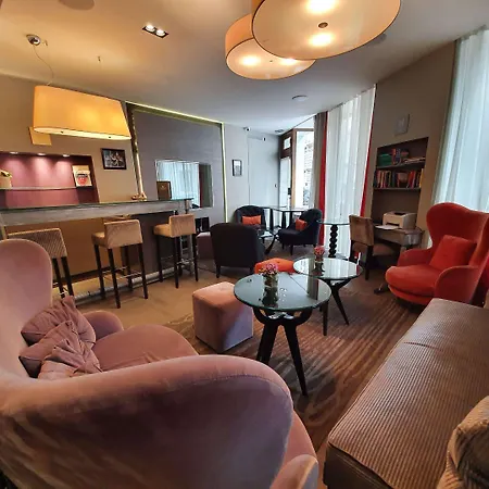 Harvey 3* Paris