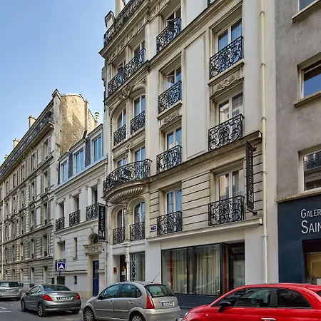 Harvey 3* Paris