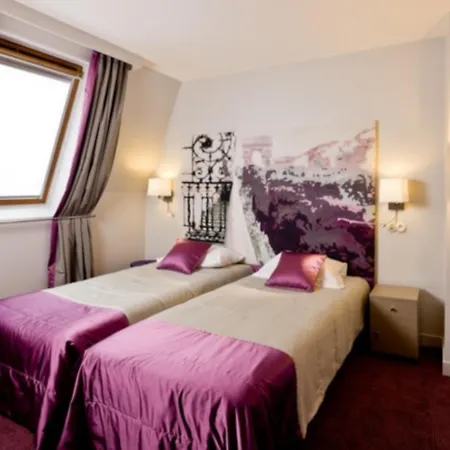 Harvey 3* Paris